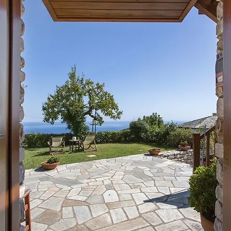 בית הארחה Adis Oneirou