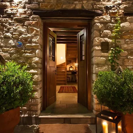 Adis Oneirou 3* Mourésion