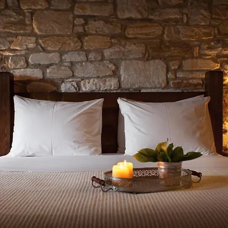 Adis Oneirou Guest house