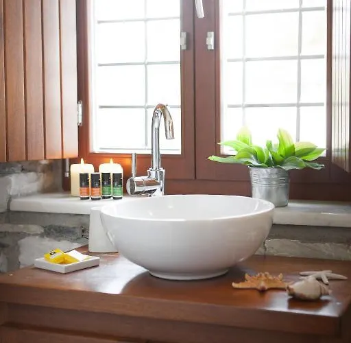 Konukevi Adis Oneirou Mourésion